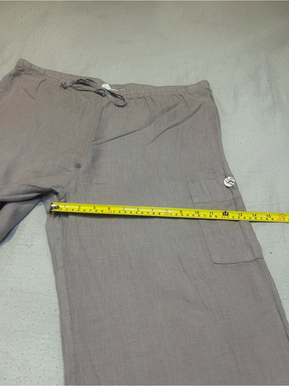 Women's Wide Leg Cargo Linen Pants in Taupe brown. - Picture 4 of 9